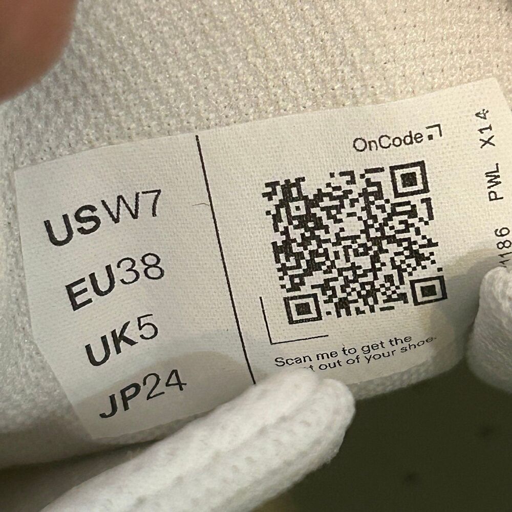 On CLOUDNOVA white sage lace up shoes sneakers women’s 7 new in box - Picture 3 of 8